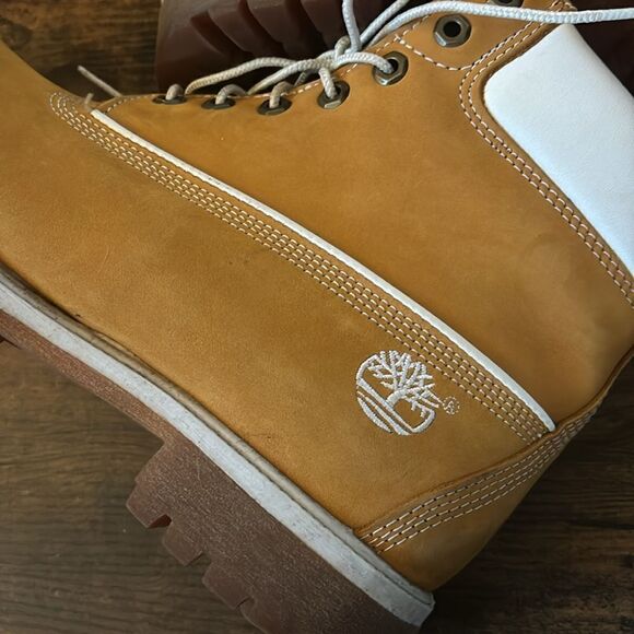 TIMBERLAND LIMITED EDITION 26048 MENS 6 INCH 11  PREMIUM BOOT WATER PROOF - Picture 3 of 11